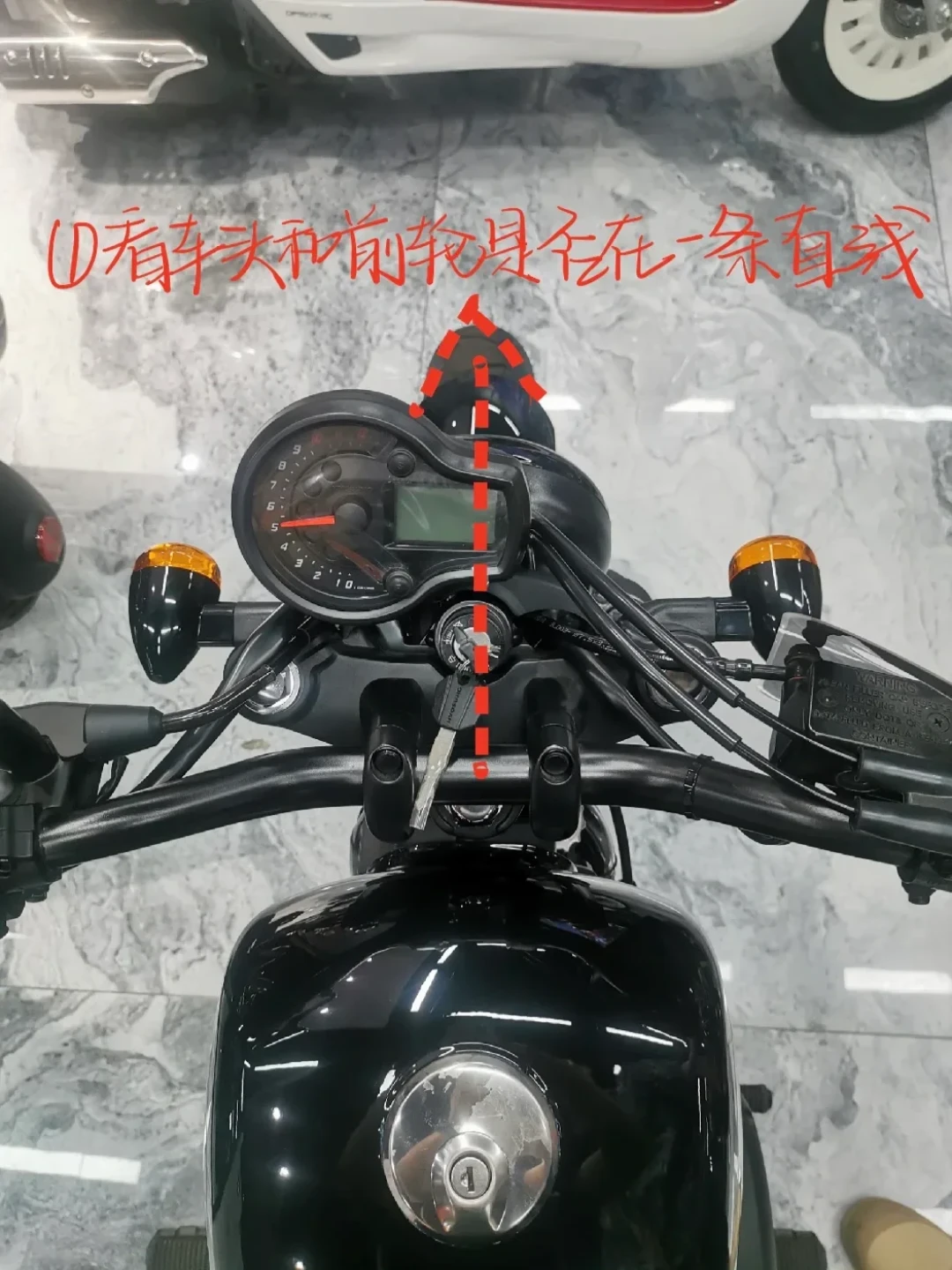 骑了2000公里才发现车是假的:授权门店也售假,6单摩托骗局套路拆解与掏钱前的10分钟自检