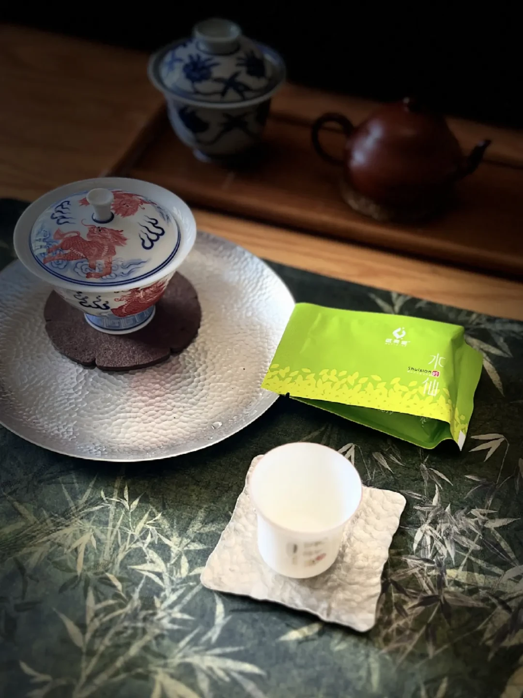武夷星“老板茶”崩盘15个月后:群里100多/泡的尾货,先算完三笔账再掏钱
