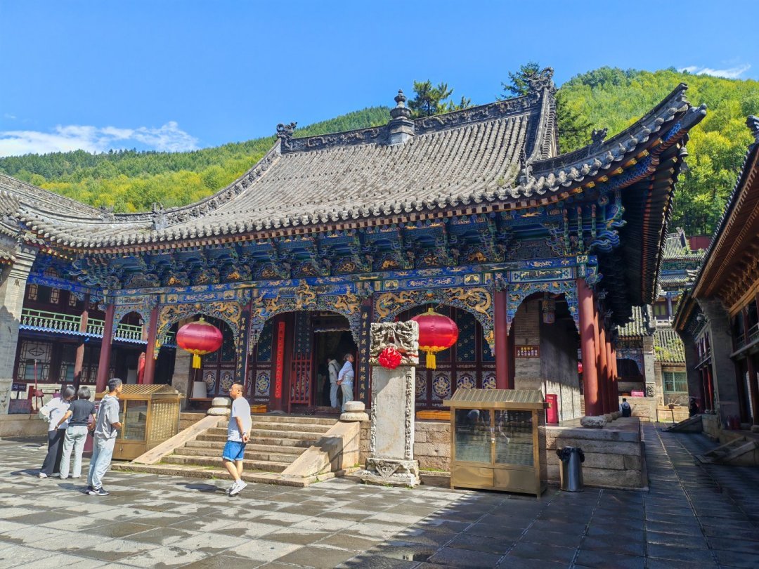 你收藏的《悟》是丁元英版,方丈改的是另一首:我把全网“完整版五台山论道”对回了原著