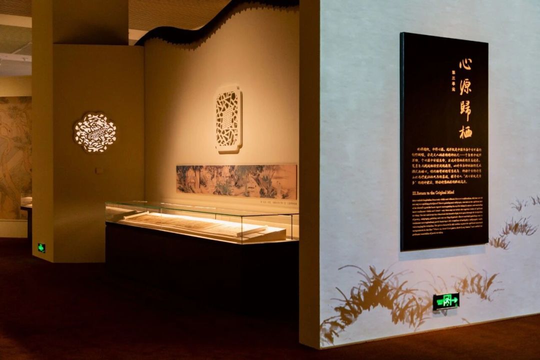 真窟1200元不让拍,复刻展5城同开:这个九月看敦煌,我帮你算了3笔账