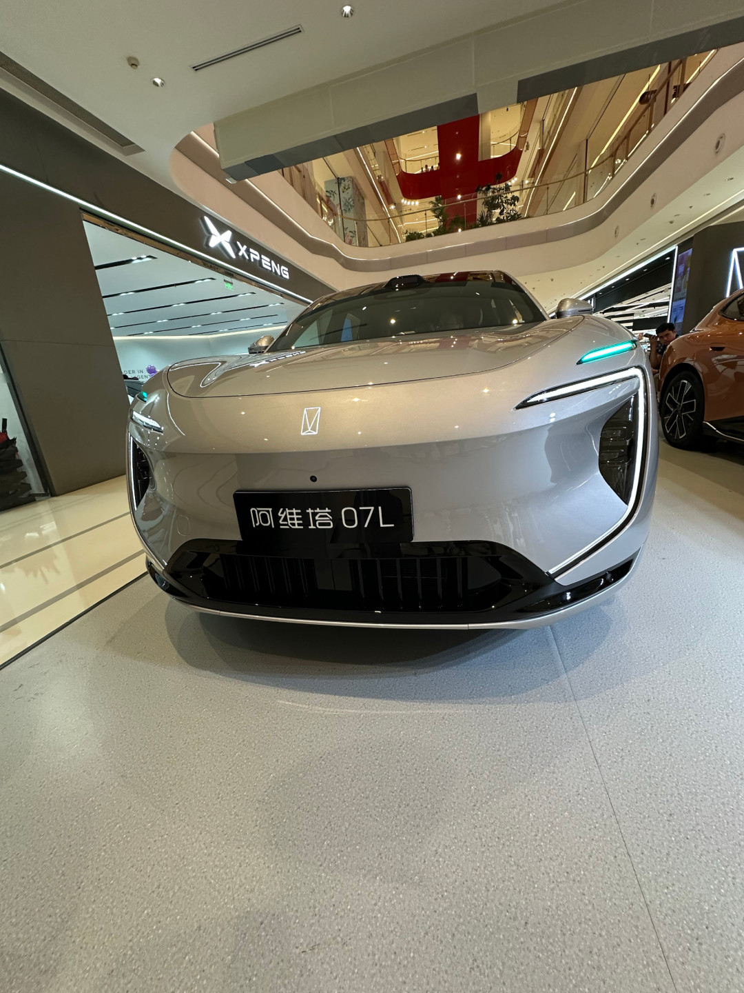 阿维塔07L上市满30天：宁德