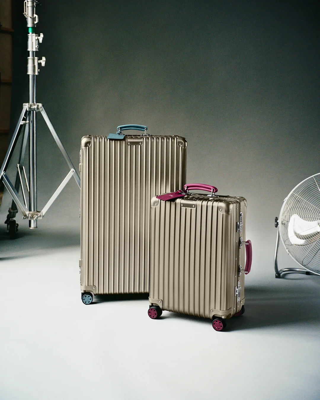 7个月6个新色:把RIMOWA的2026色历摊开,分清四个档,才懂该抢什么、等什么
