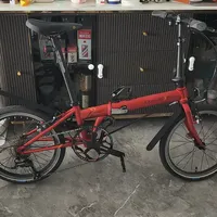 P8青春版凑到1910拿下：经典与青春官方差1200、街面只差900——翻完炸胎帖、收轮组帖和“骑不快”帖，四组配置差异、三本隐藏账、4种人理清了