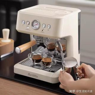 「别碰研磨一体」和「早八一杯刚刚好」吵成平手:我把这波2-4千研磨一体半自动的文案、后续和插座账单摆开对完,它只自动化了磨粉这一步