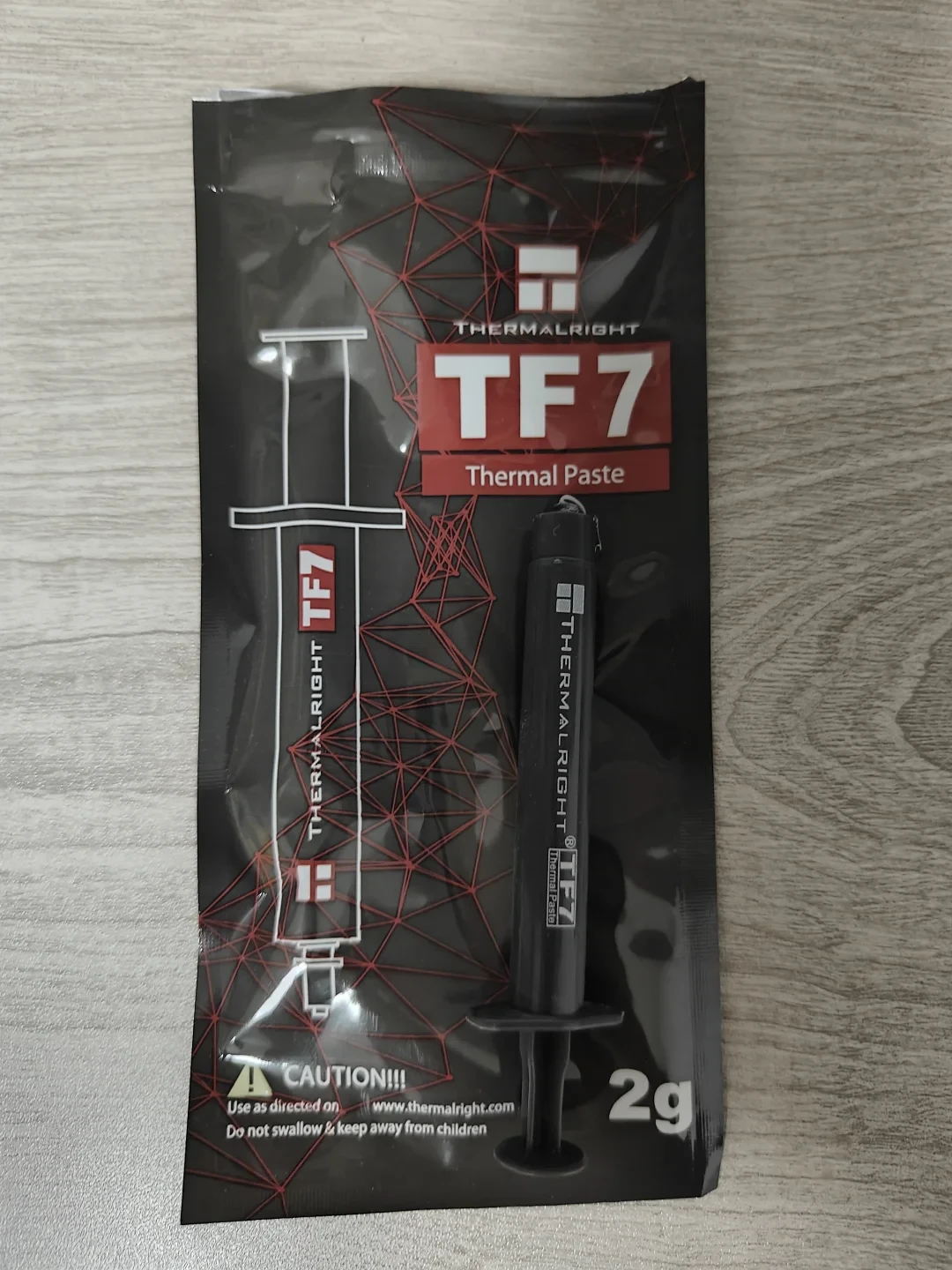 一管TF7换出十个名字:我把利民硅脂的“马甲”数完了,买之前先算这三笔账