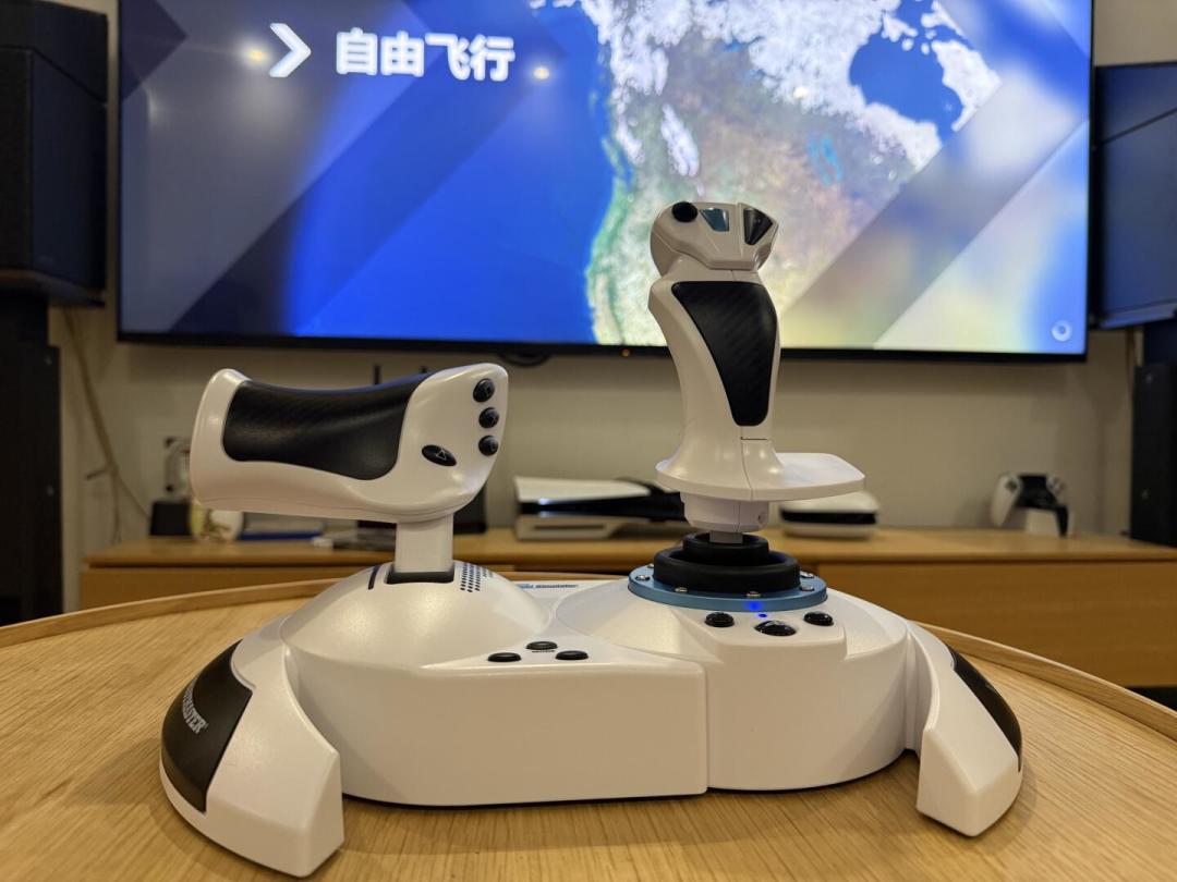 999元的图马思特NEO,是皇牌空战8的预售礼吗?先看懂