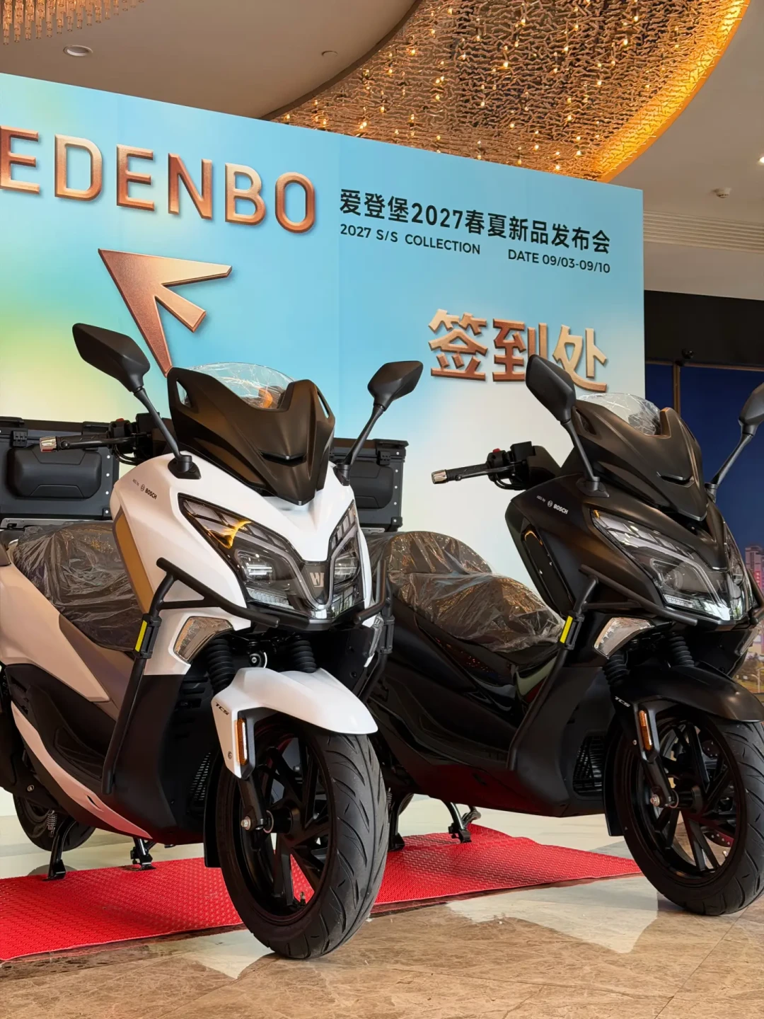 试驾车这周才到店、交付还得等排产:豪爵TVL350和无极SR450X,6000块差价只是价签上最不重要的那一行