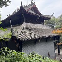 74万播放、1.8万收藏：被年轻人"云旁听"的全真早课，90分钟其实是一套完整的开机流程