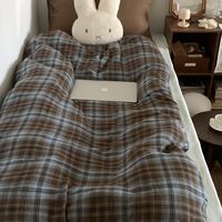 六七千的真丝反而睡不着？1.4万条评论把床品分了四个派：秋换床品，先对派再对支数