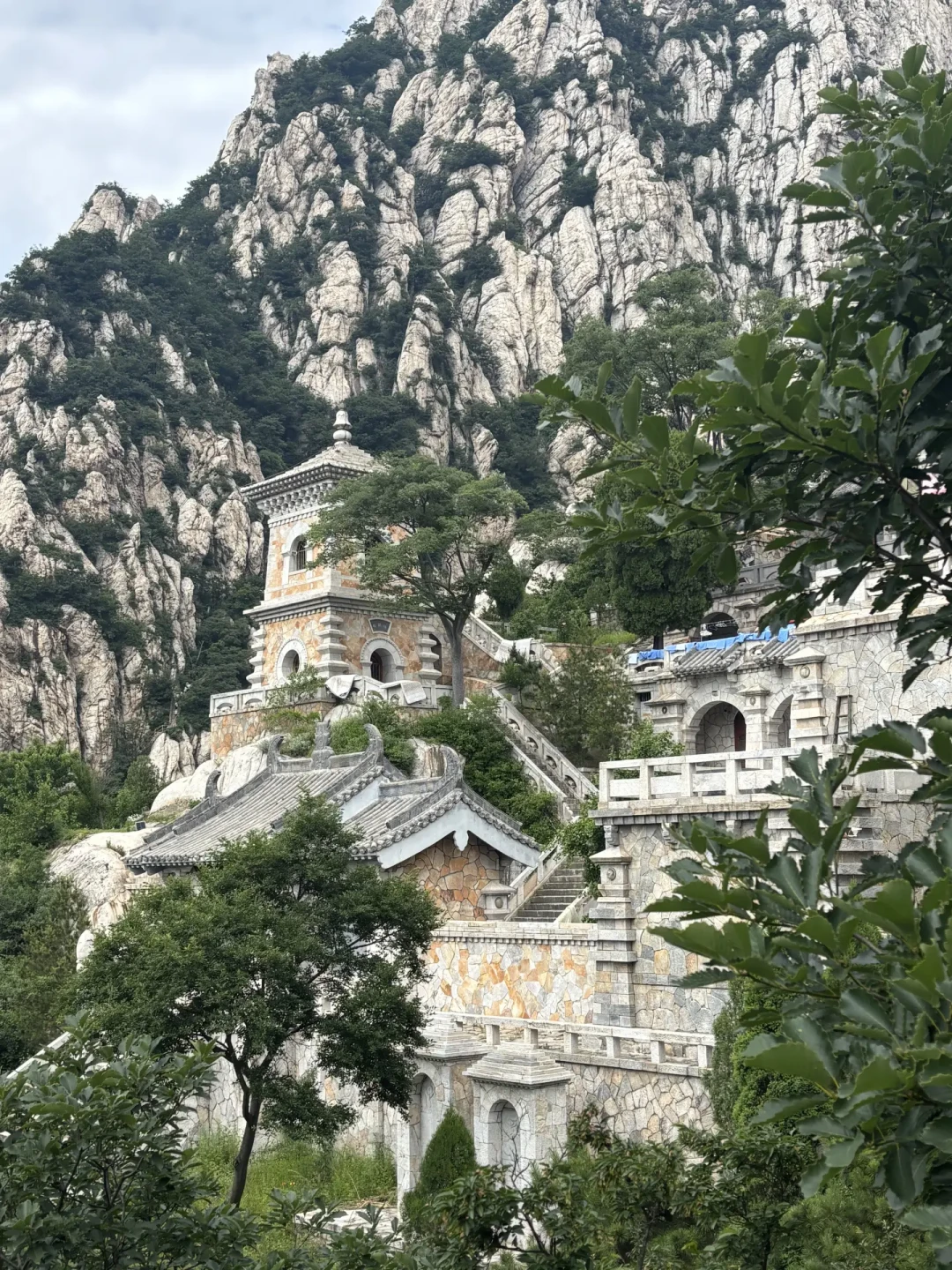 都说少林寺不值了,可今年秋天门票的价值一半搬到了山上:索道70还是100、栈道走不走,先把这三笔账算清
