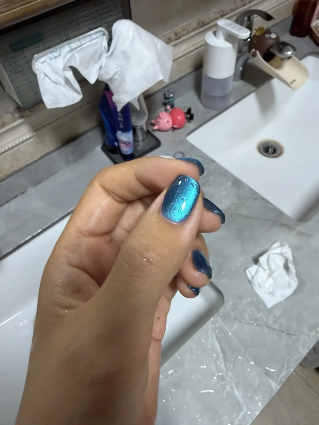 玻璃珠吸不出是随盒磁铁的锅:扒了全网40多条猫眼帖,效果差的不是手法,定价差的不是款式