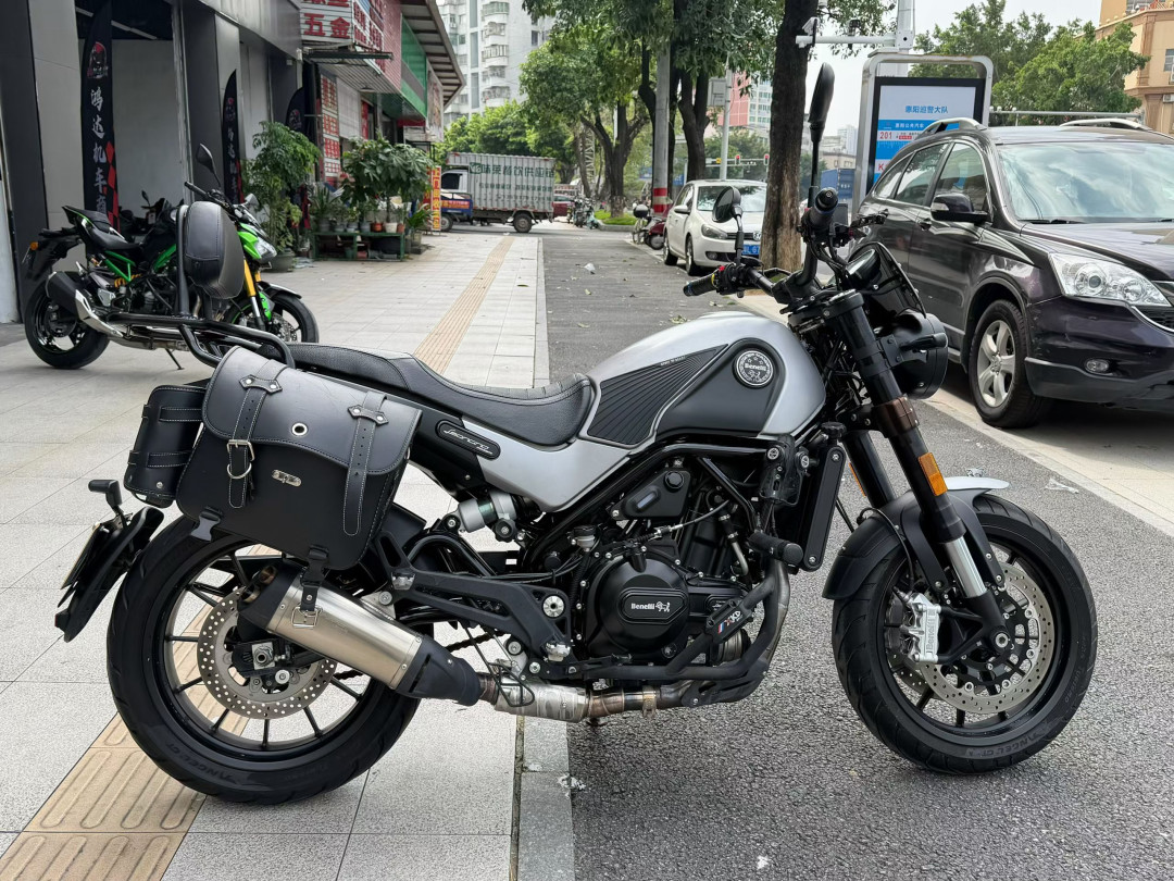 二手500AC八千八、清库CM500四万二、新款450CL-C两万二：我把中排复古的三段价格链摆在一起，哪段抄底成立一目了然