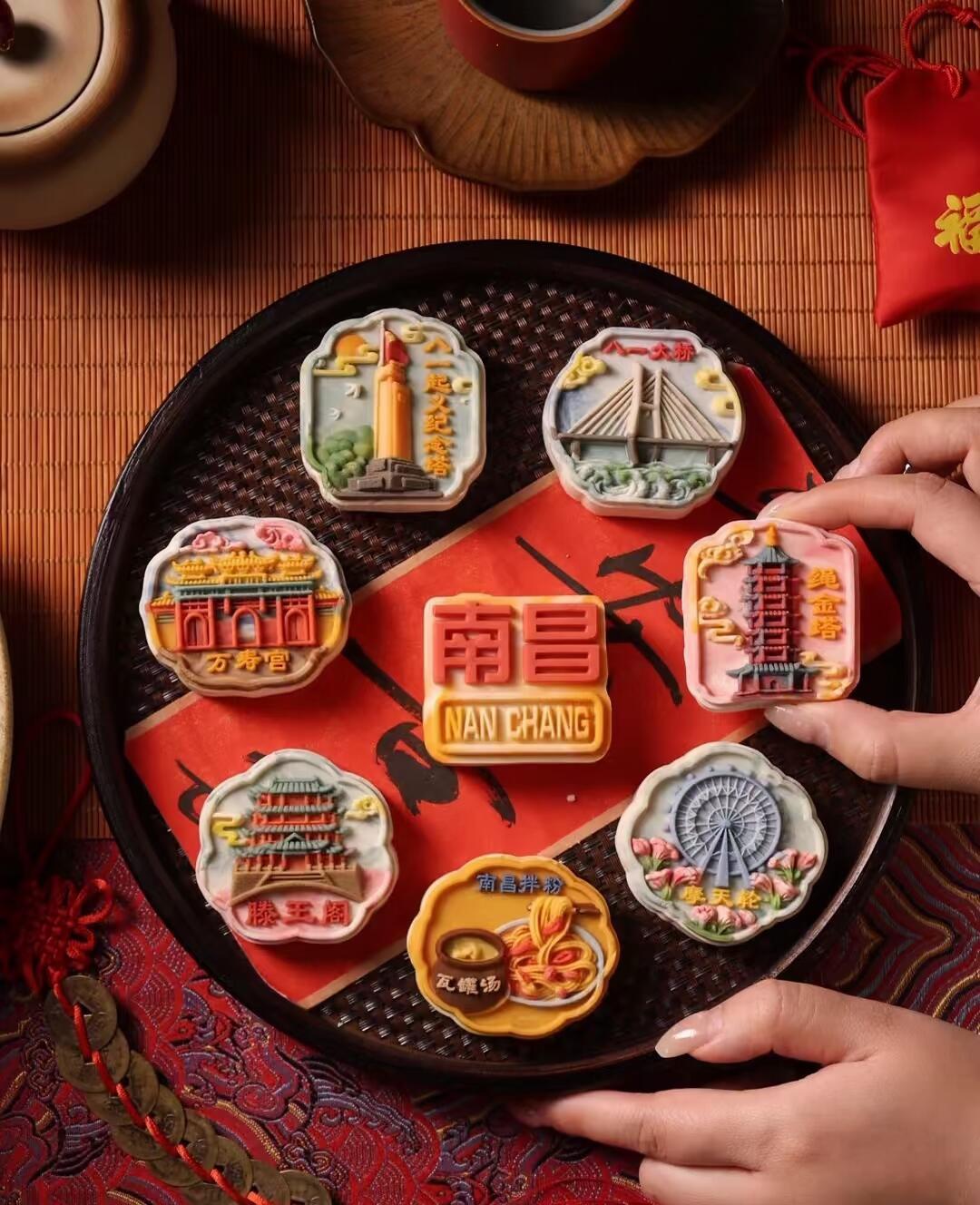 南昌把滕王阁刻进月饼火了:中秋前16天,这三笔账没算清先别下单