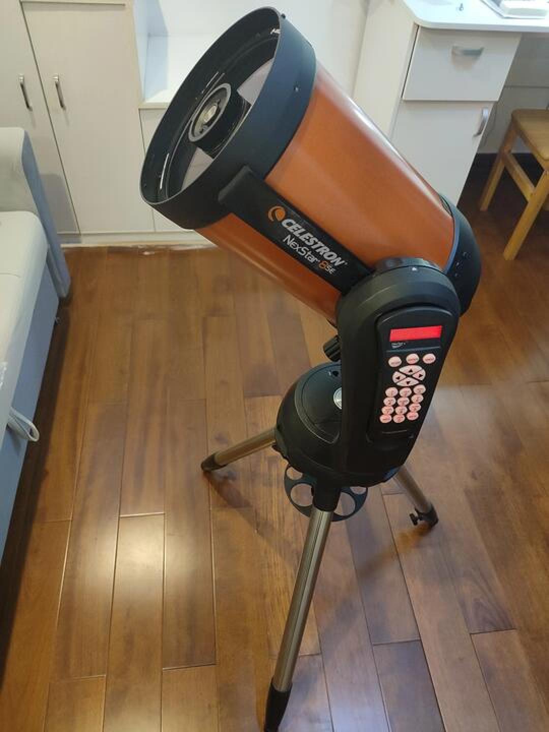 换季首摊施卡画面发软?先别拧星特朗副镜那三颗螺丝,把30秒星检做了