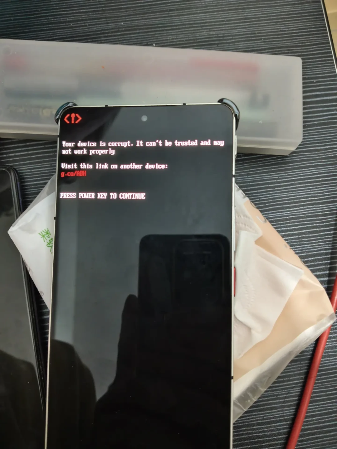 NaviX 9·16预约开了，别只看参数表：把努比亚当主力机前，先看完维修台上的这三本账
