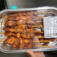 88块的烤肉盒子、199的肉盒、90块外卖近20打包费：国庆露营的肉账，先算完再点火