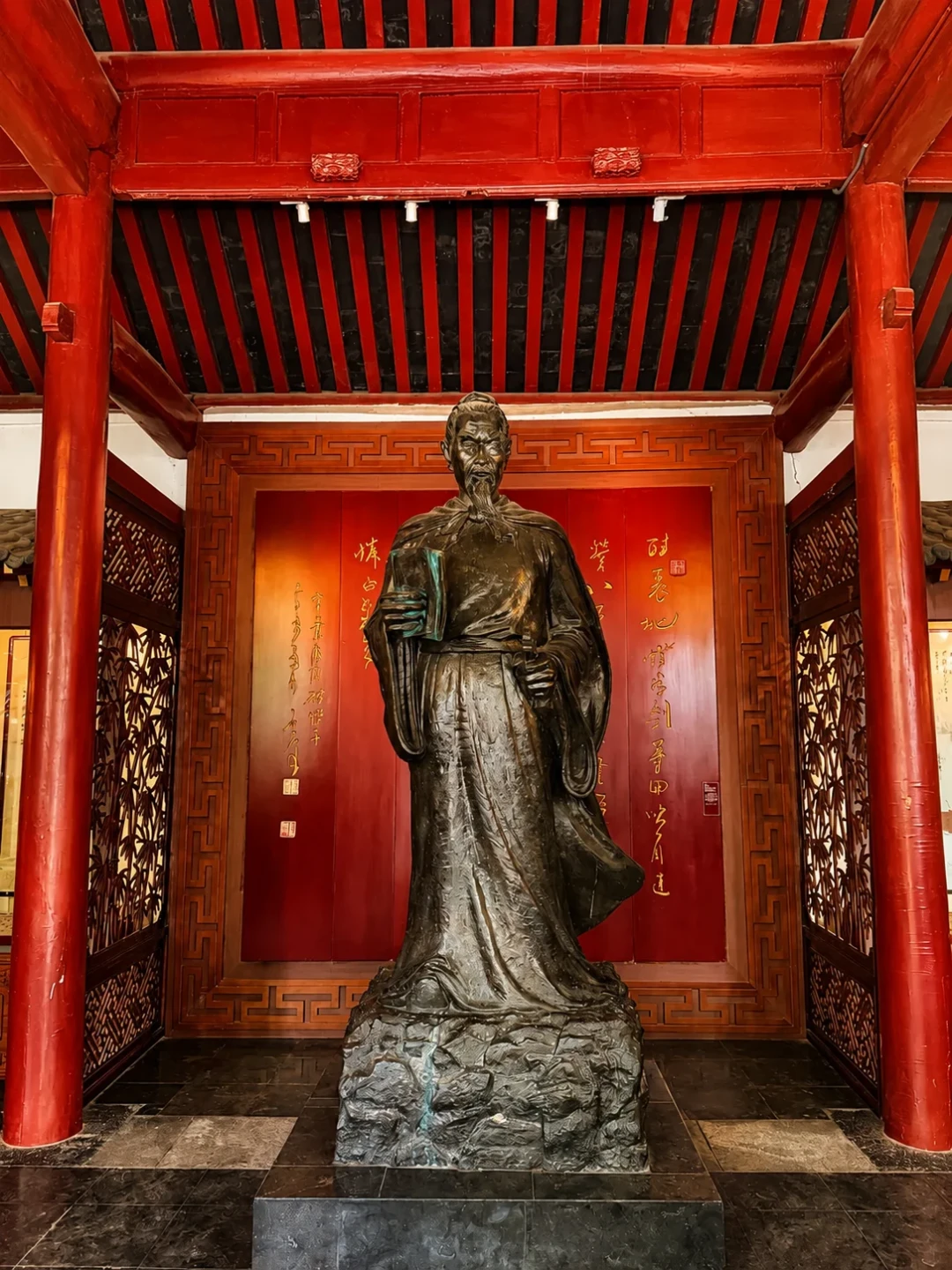 「辛弃疾之争」过去四个月:镇江发免票,铅山守墓,济南的“改造”还要多久