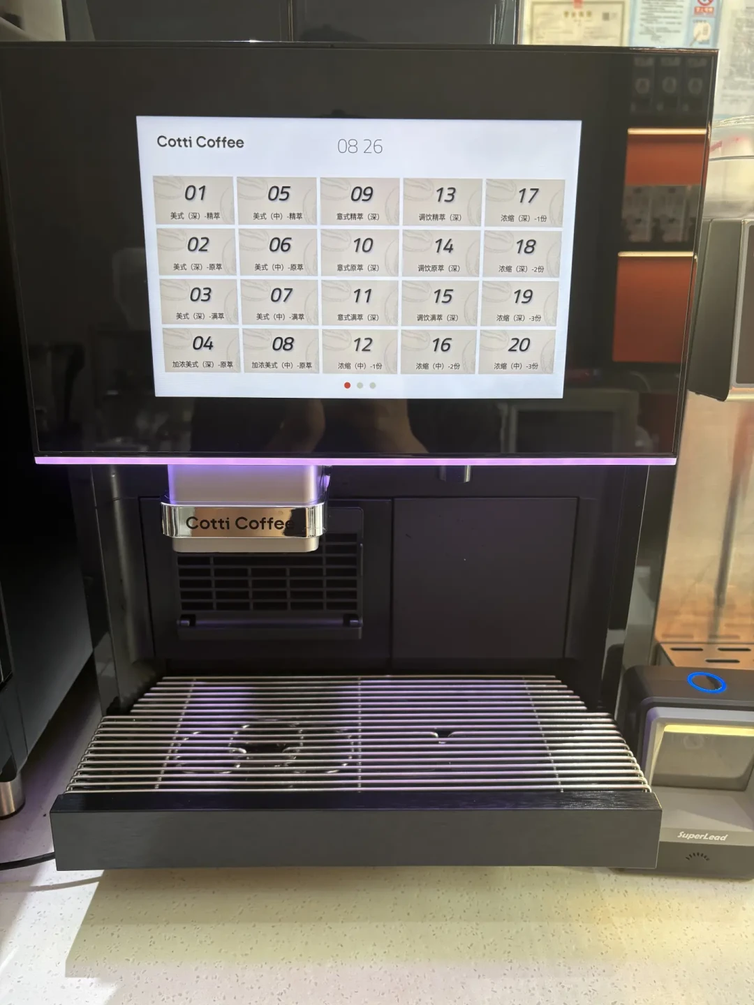 新机2万5、二手几千块:倒闭潮的