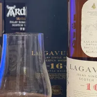 泥煤值最低的那瓶，凭什么是"最烟熏"的天花板？乐加维林、阿贝、拉弗格，三瓶别再买反