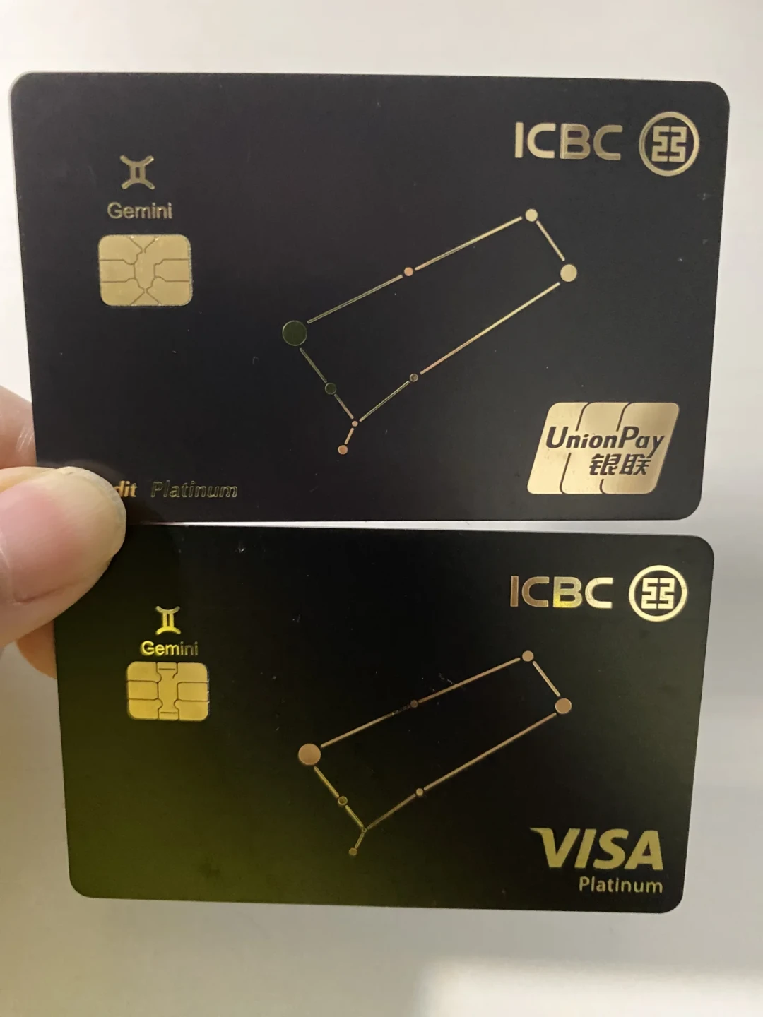 央行那扇征信修复的门3月31日就关了:国庆刷完Visa外币卡,最疼的是这条不给你发提醒的账
