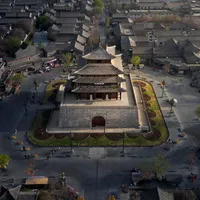 4万6千次收藏的"丁元英语录"图，我挑20句逐句对了一遍账：最火的那句书里根本没有，最神的台词电视剧压根没播过