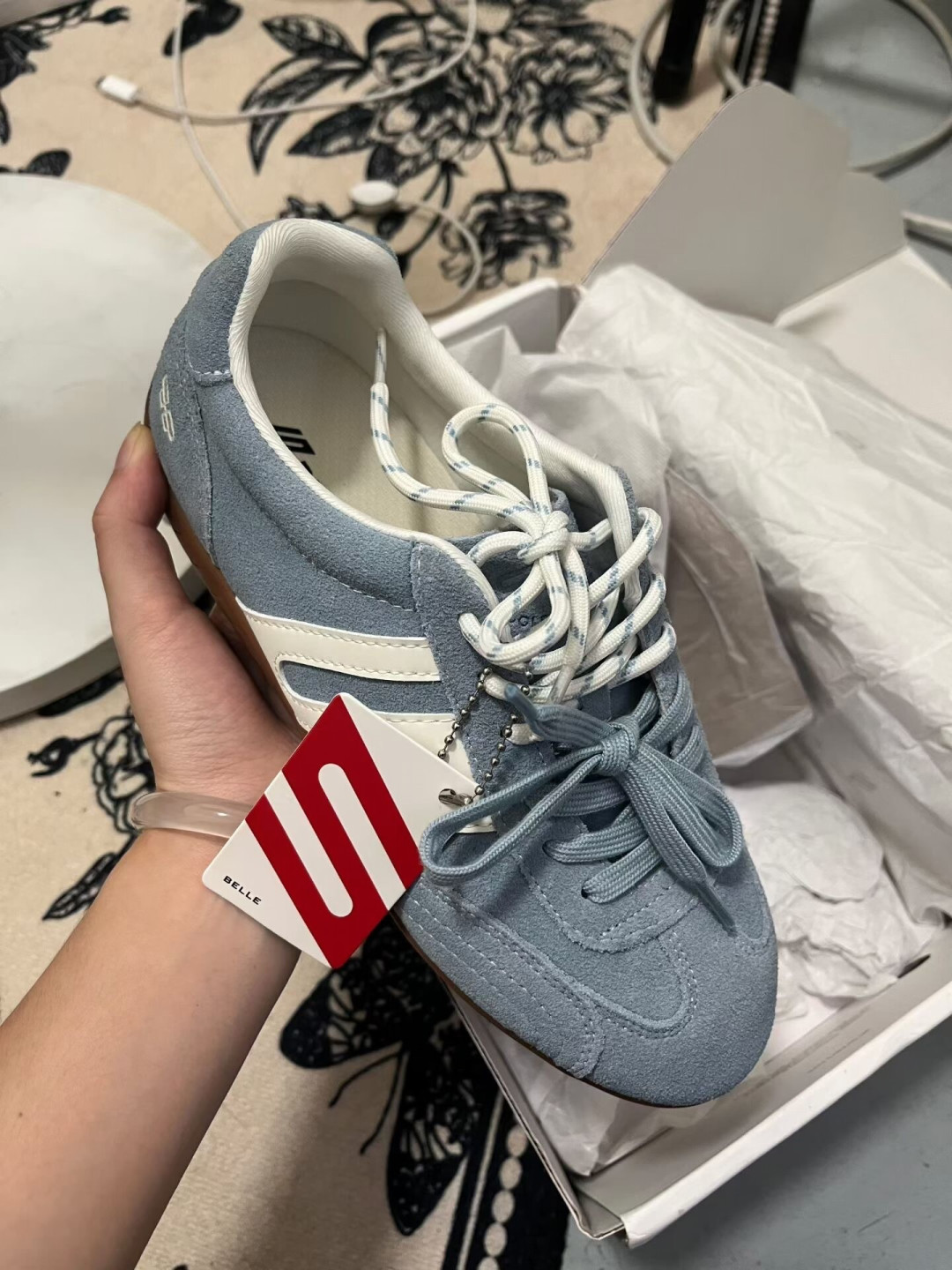 德训鞋这波最大的坑不是价格，是名字：从169到5000+，先分清血统和渠道再掏钱