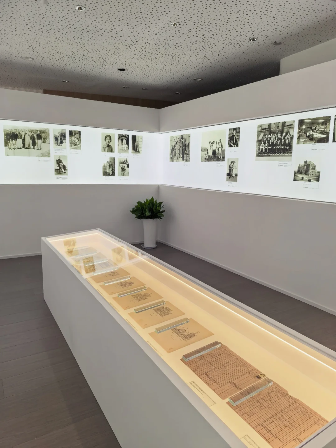 栋梁展杭州馆今日免费开馆:永久落户运河大剧院,六和塔测稿只有这里能看——看舞剧《栋梁》前的第一节课指南
