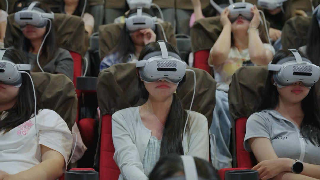 11秒秒没：179元看40分钟张杰鸟巢VR秀，今天开抢的这波人到底在赌什么