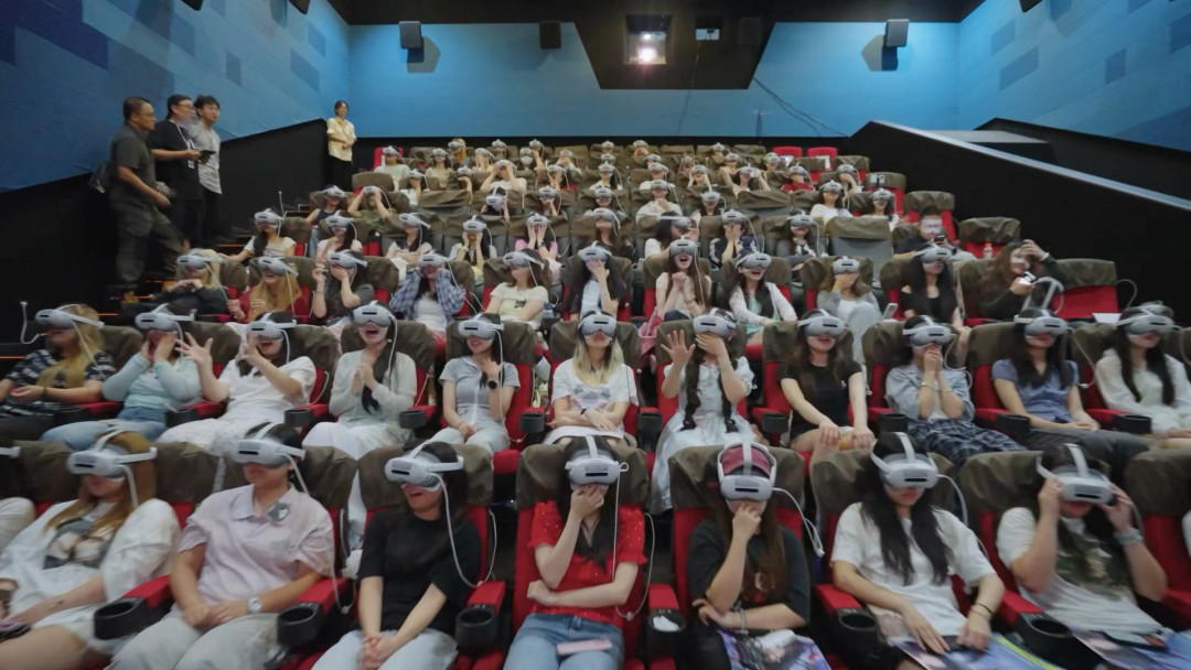 11秒秒没：179元看40分钟张杰鸟巢VR秀，今天开抢的这波人到底在赌什么