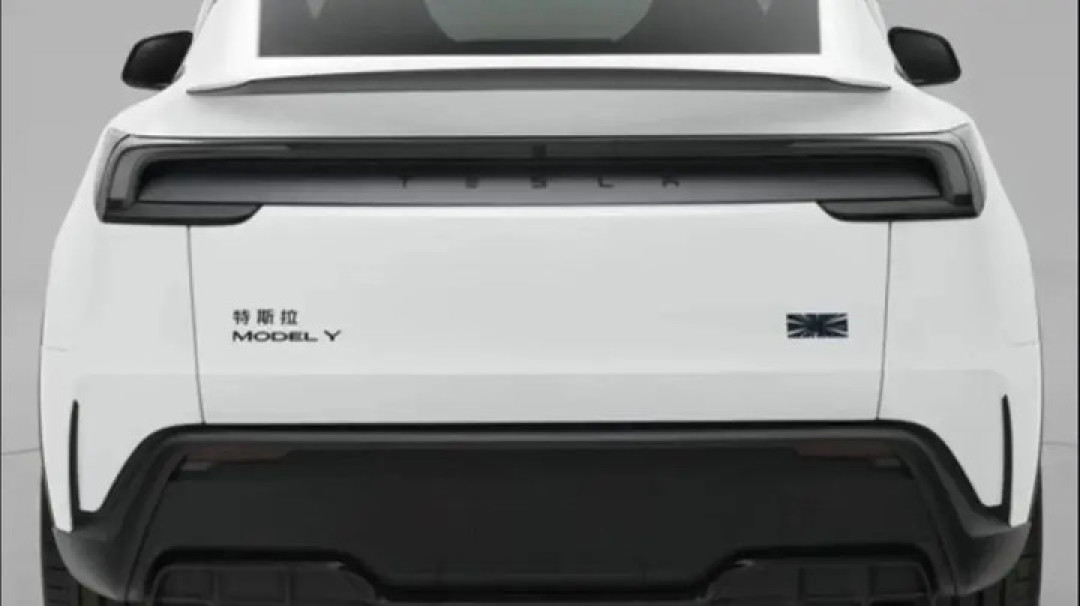 理想 i6 换上中创新航电芯，极氪 9X 光辉、Model Y 性能版现身，9 月新车提前看