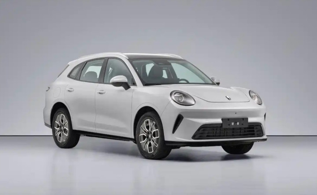 理想 i6 换上中创新航电芯，极氪 9X 光辉、Model Y 性能版现身，9 月新车提前看