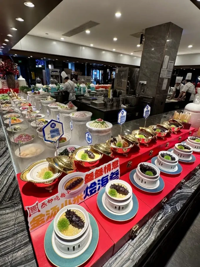 聚会餐饮