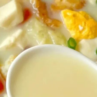 白菜豆腐汤｜汤底奶白鲜醇，清爽不厚重，十分钟就能上桌