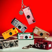 CLOT × KODAK 迷你相机盲盒！把「记录当下」变成最潮的日常