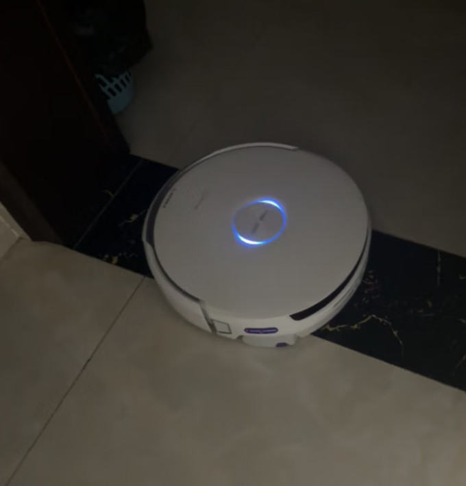 扫拖一体机