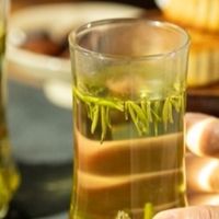 中秋给领导送茶怎么选?竹叶青绿茶,拿捏礼赠的分寸与品位