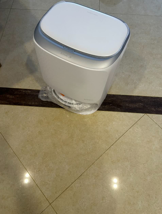 扫地机器人