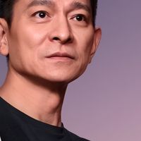用半年还越用越顺手,华为Mate 80才是真正的“国民旗舰守门员”