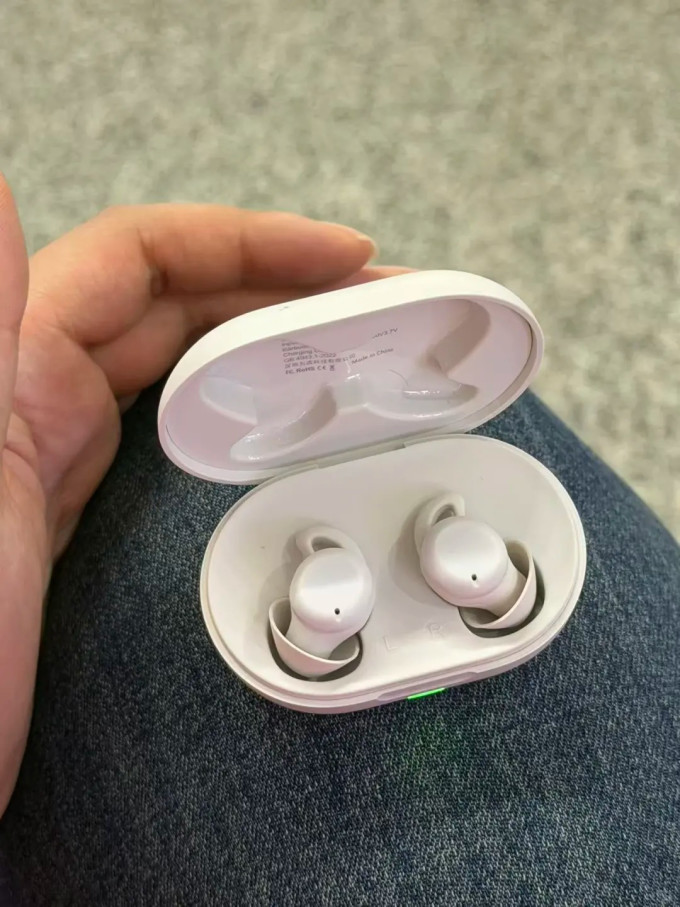 蓝牙耳机