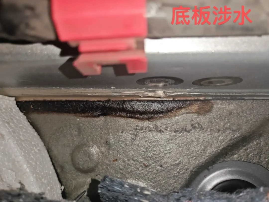 榜单说M9保值率“双榜第一”，二手M9在市场30万没人要：金九银十卖车前，先分清榜单价、收购价、成交价