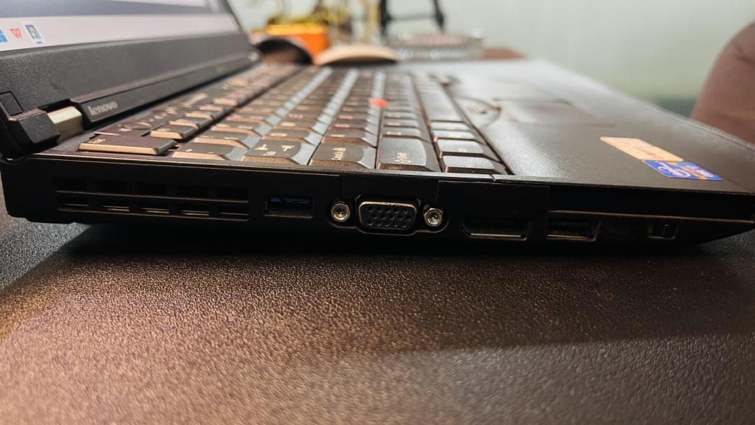 “ThinkPad最不吃压力”的帖子3600多赞，热评却说品控不如以前：核完20多条十年长寿报告，扛造是真的，但停在2018年