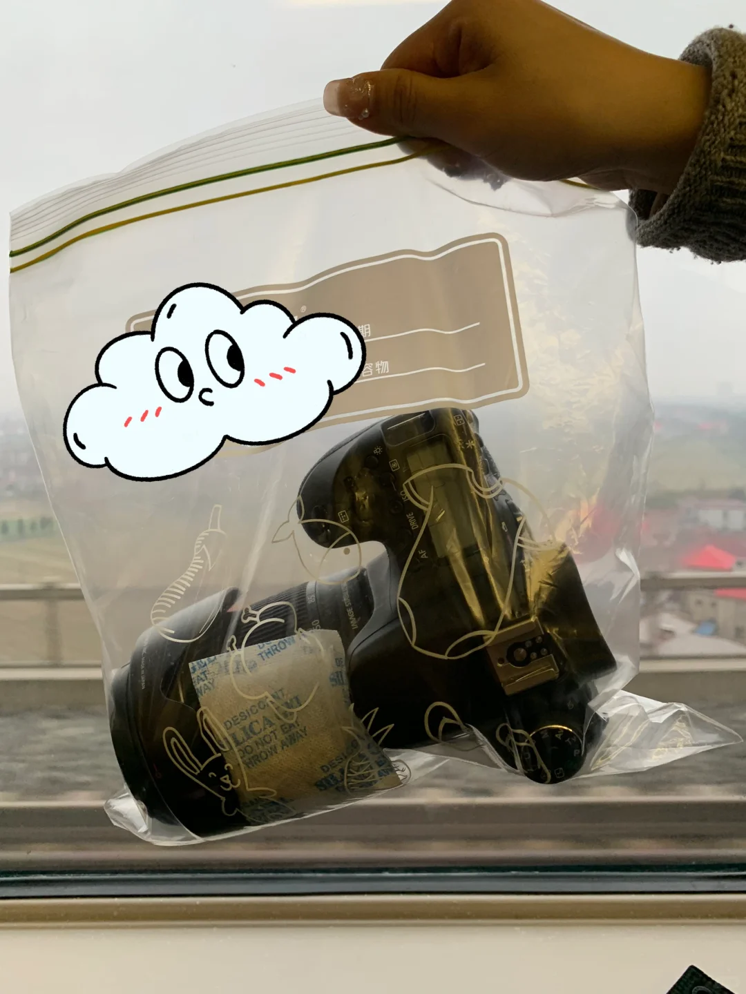 镜头不是拍坏的，是放坏的：售后清霉报690，器材城同款80，国庆把设备收进包之前，先把这条价格带和湿度线对完
