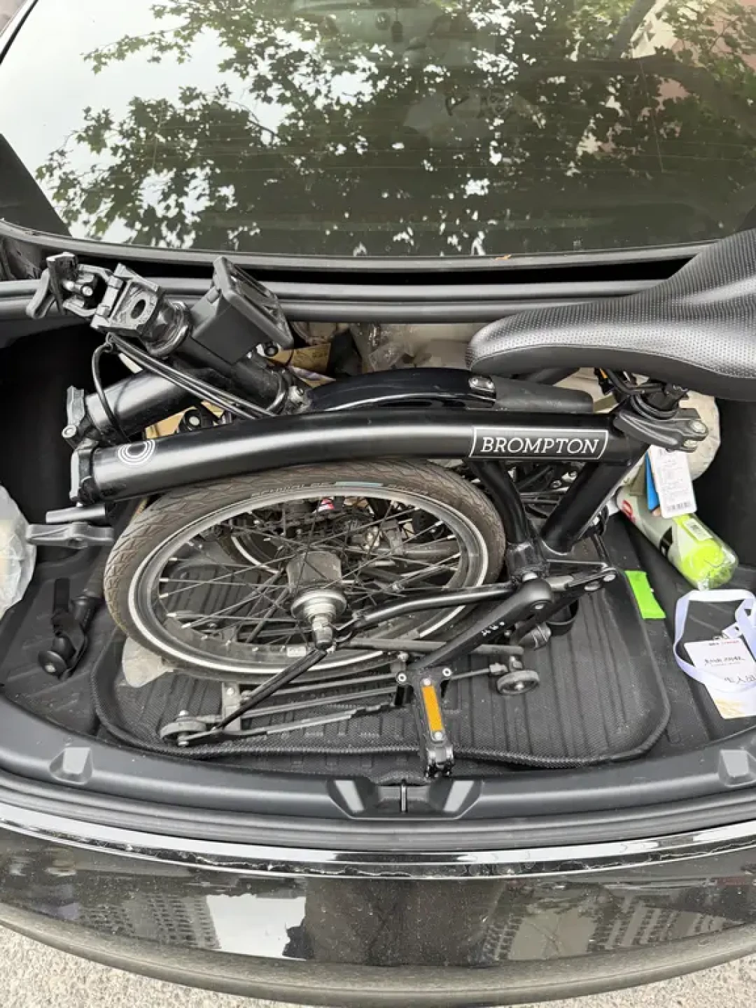 小布折进去不等于装得进你的车:国庆前这笔4+2装车账,我拆成一张车型实测表、三档固定方案和五条红线
