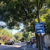 《无悔追踪》没人翻得动：我把《父母爱情》被翻案的三条指控逐条对了一遍，两部9.4差的就是一件事