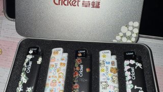 1块3的尾货、7块的便利店、小100的“同款”：草蜢打火机四个价格档，扒完托帖和真实评论区，只有两层值得掏钱