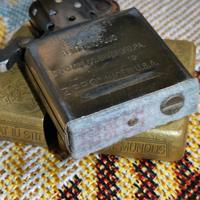 9月刷屏的Zippo"质量崩塌"帖：17篇投诉、42条热评诊断看完，一半是常识差，一半是售后话术