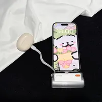 口红充电宝评论区长得最靠前的那个问题，正文里没人回答：把5款闪极小容量移动电源的"充电次数"和155条"慌电量"评论放一张桌上算完