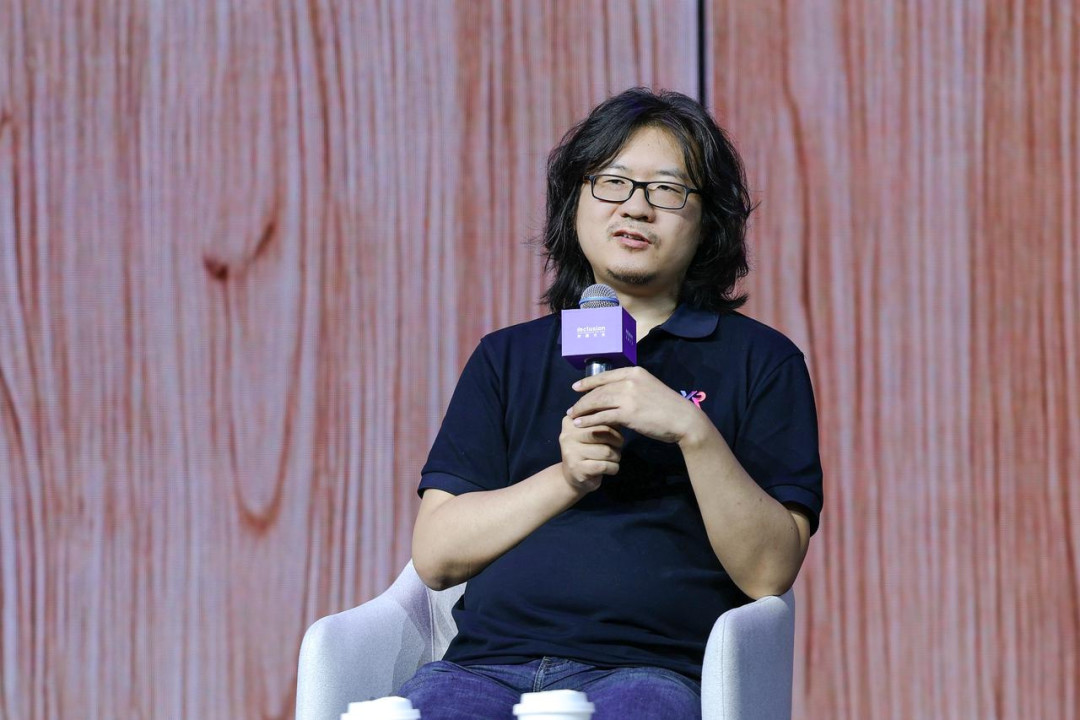 抓方块95%、插拼图10%：Astra机械臂刷屏三天后，具身智能该把这张跑分表掰开看