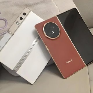 折叠屏劝退or真香？我把6个核心问题全拆了，买前必看