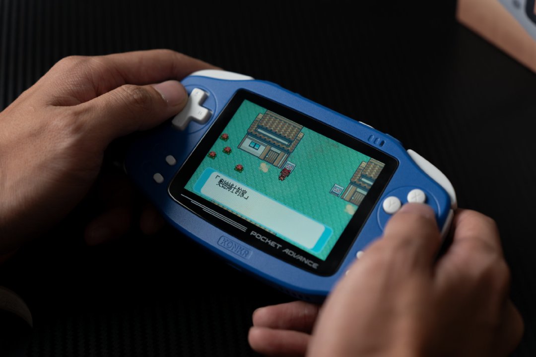 599元的“GBA”卖了两万台：330条评论吵成的避雷大战，买新、改机还是收原装，先算完三笔账